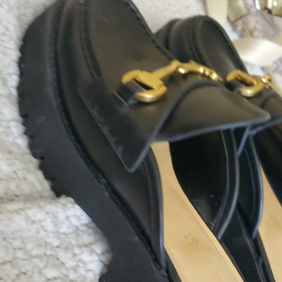 Black and Gold Mule Clogs with Horsebit Detail - Picture 4 of 7